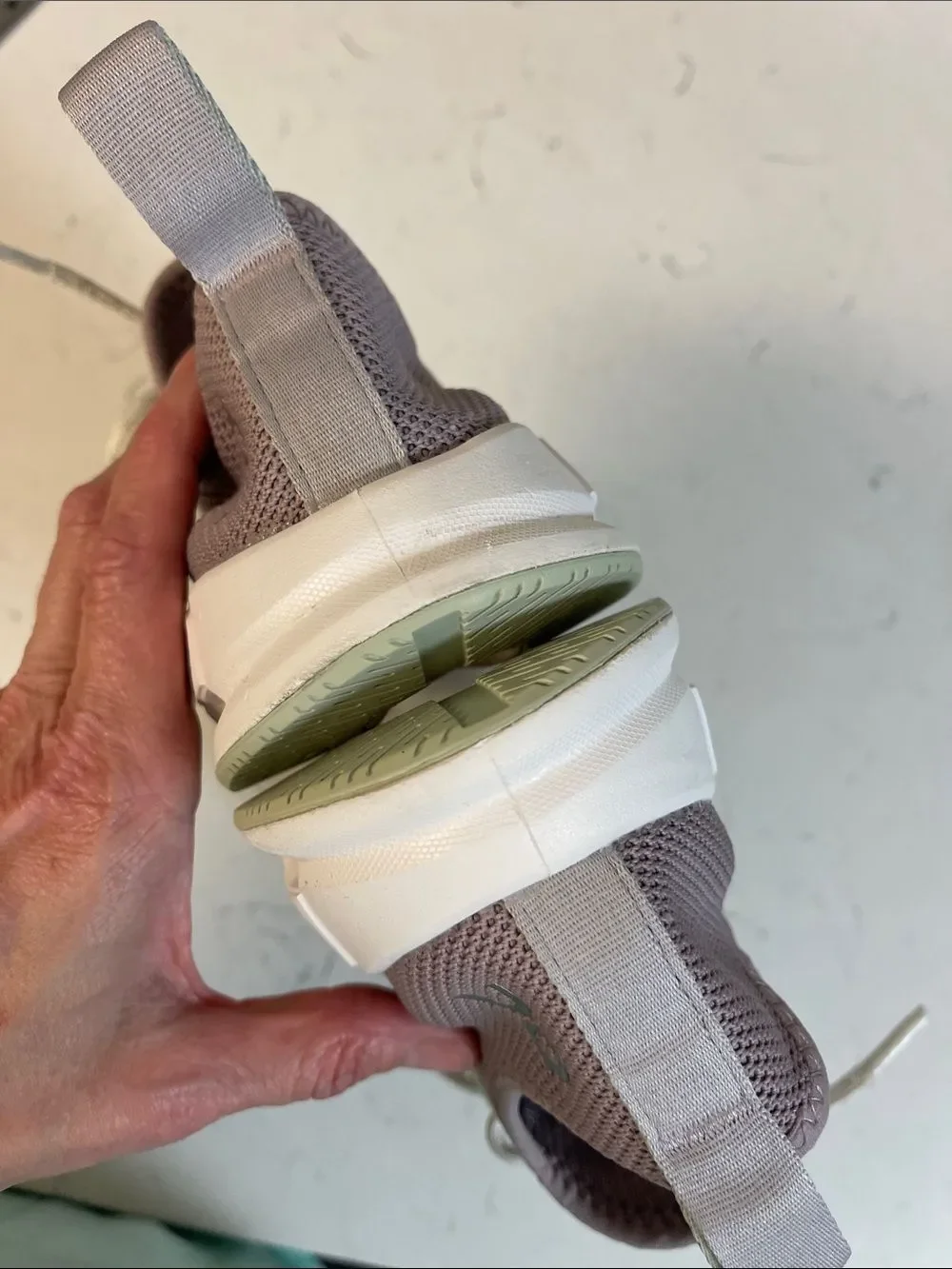 On Running brand running